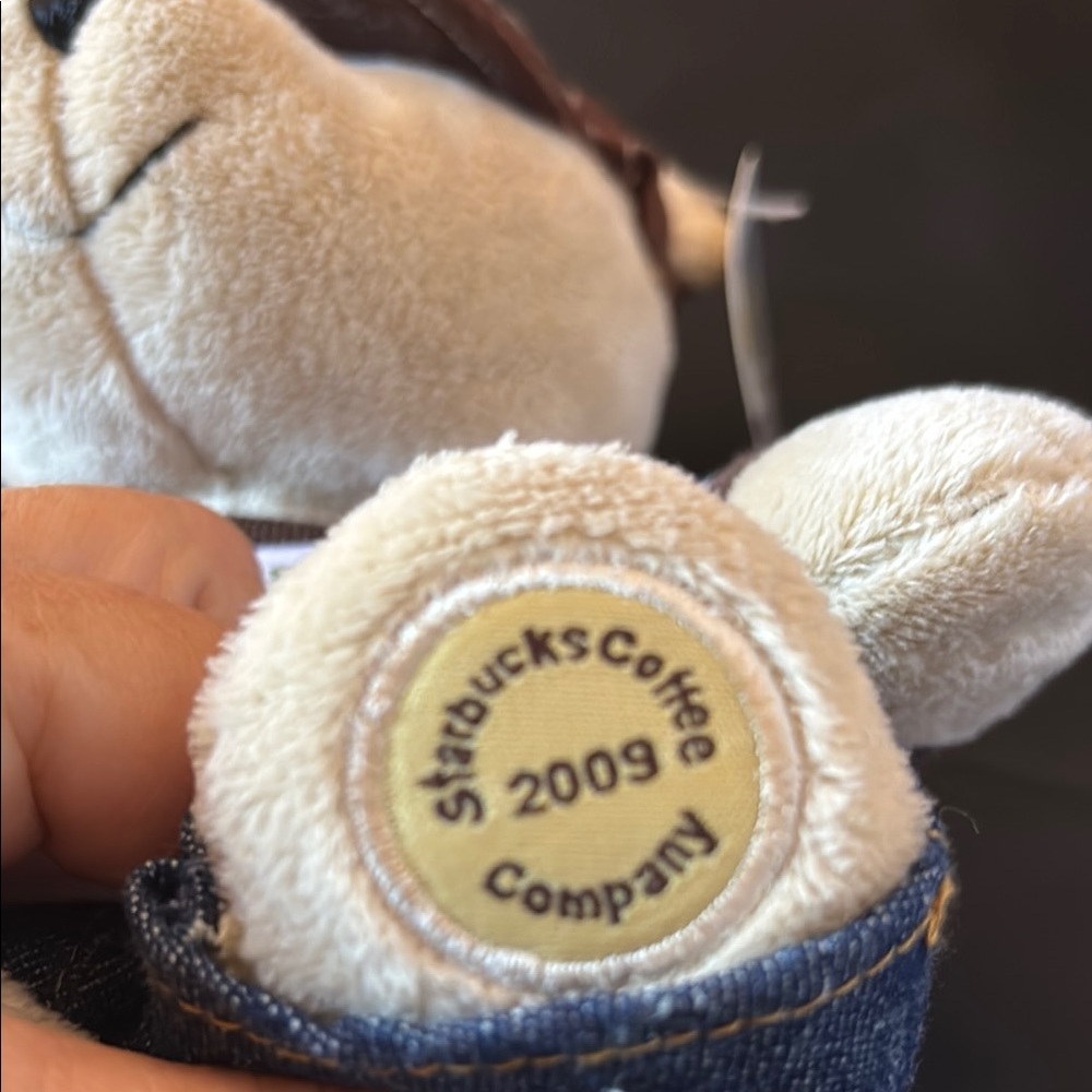 Starbucks Bearista Bear with Brown Hat Los Angeles - Picture 5 of 8